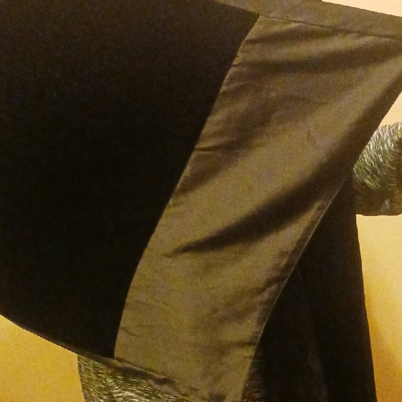 TALBOTS Black Silk Velvet Long Scarf/Wrap - Picture 3 of 13